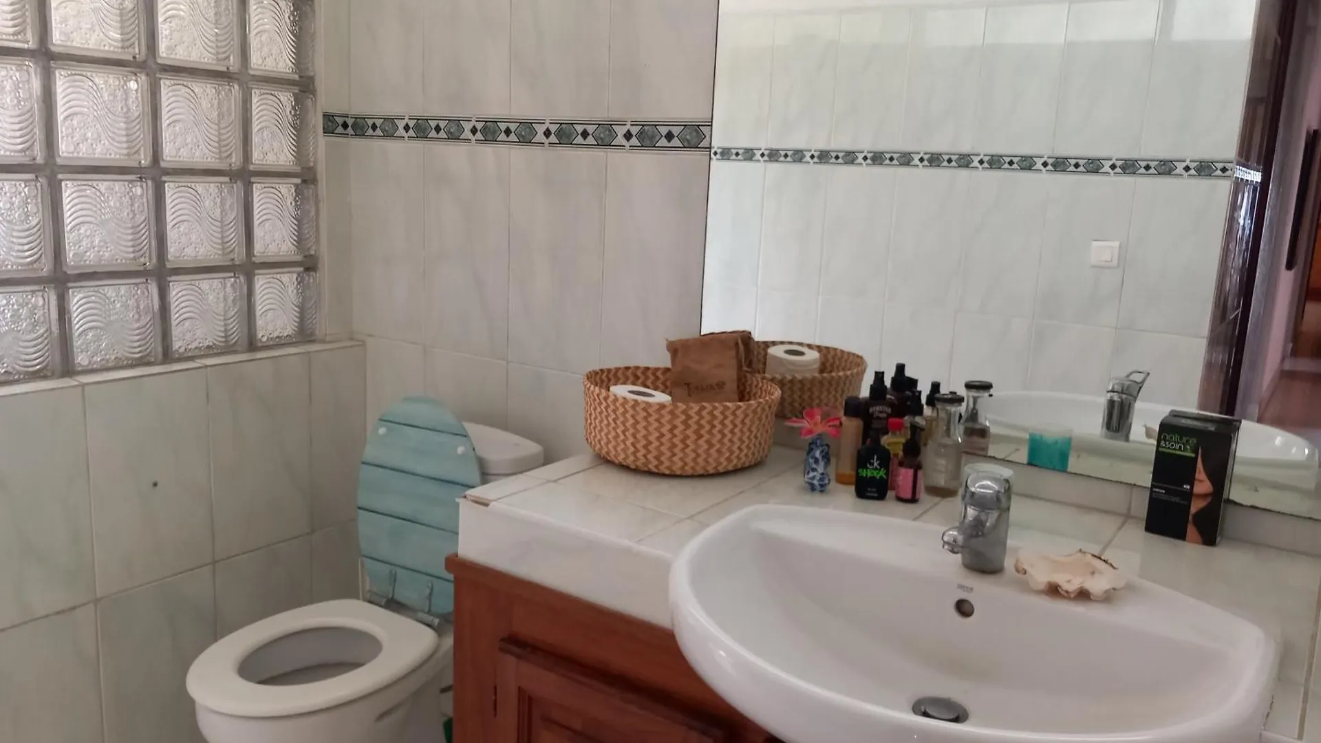 Bed & Breakfast B&B Chez Maeva, Bord De Mer Prive Uturoa